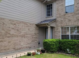 127 Wegstrom St, Hutto, TX 78634
