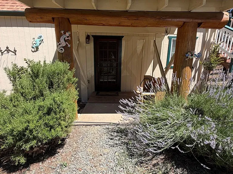 25575 Buckhorn Ridge Rd — Photo 1