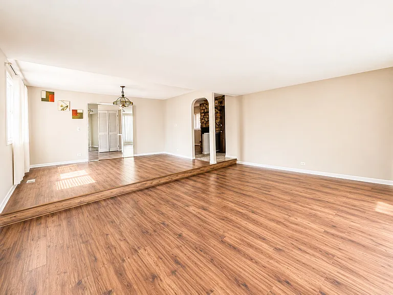 4840 Old Orchard Rd #1 — Photo 5
