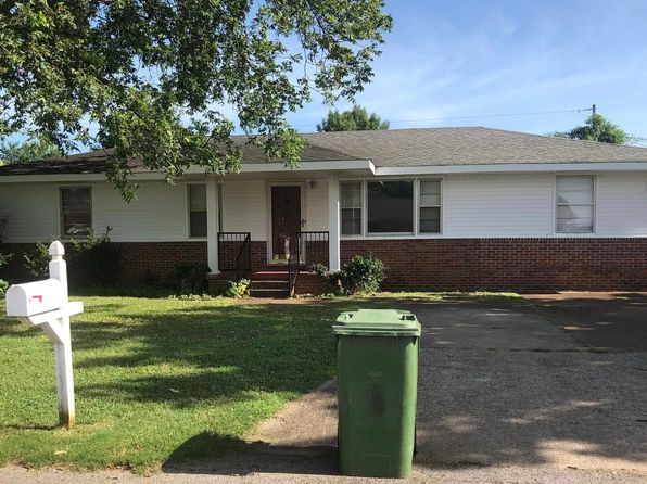 104 Colorado Ave