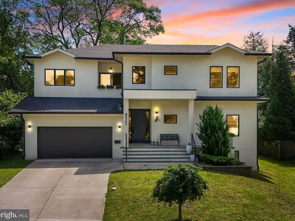 8507 Rayburn Rd, Bethesda, MD 20817