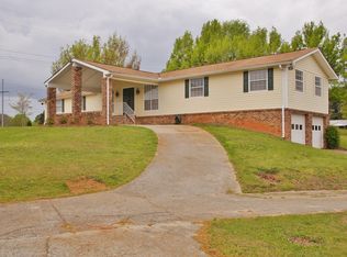 3 Bob O Link Dr, Newnan, GA 30263