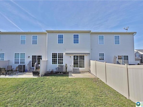 2648 Gila Dr, Easton, PA 18040