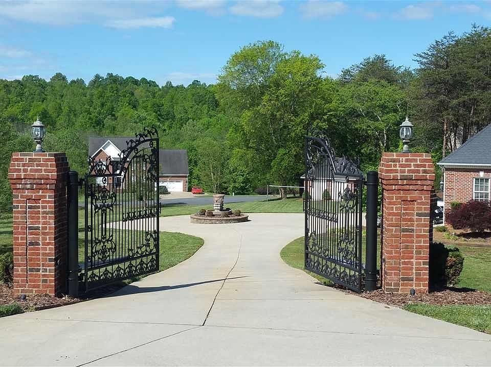 4258 Rainbow Hills Dr, Hickory, NC 28602 Zillow