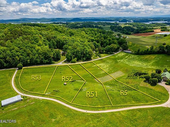 2nd image of 768 Greenlee Rd