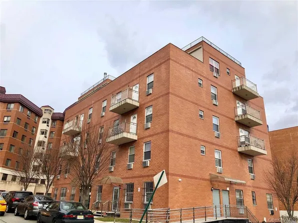 7177 159 St #3D, Fresh Meadows, NY 11365