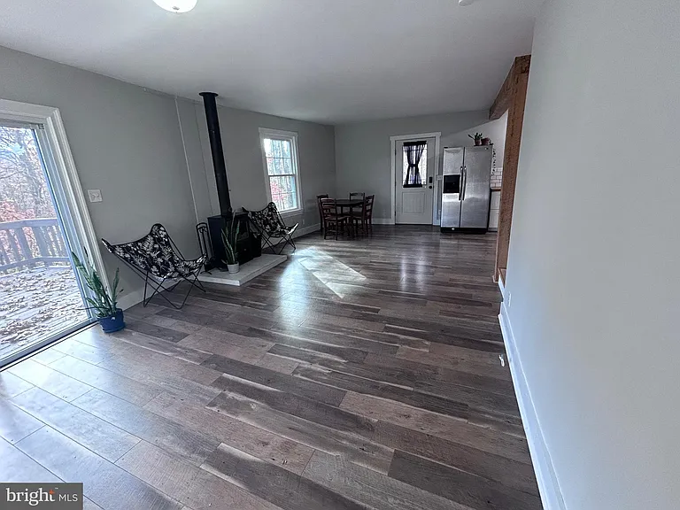132 Pinecrest — Photo 18