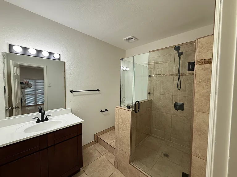 10106 Brockbank Dr — Photo 13