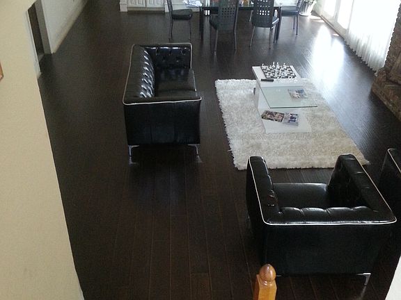 2nd image of 1416 Carver Ln