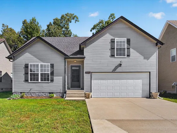 3627 Fox Tail Dr, Clarksville, TN 37040