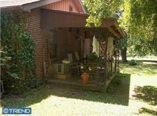 576 Woods Rd, Oxford, PA 19363