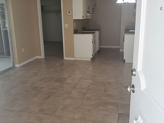 2nd image of 1103 Cypress Gardens Blvd #27