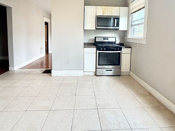 2nd image of 20 Howard Ave #2LL