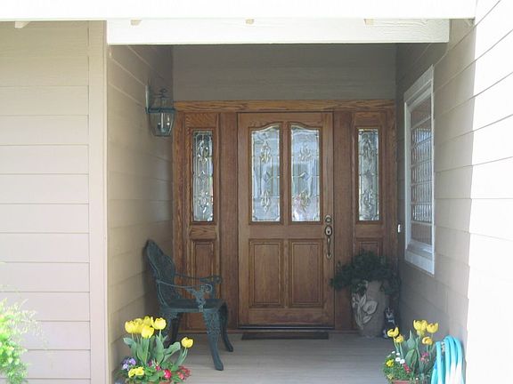 Solid oak Door w. leaded glass