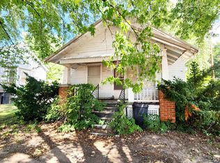 12 S 3rd St, Council Grove, KS 66846