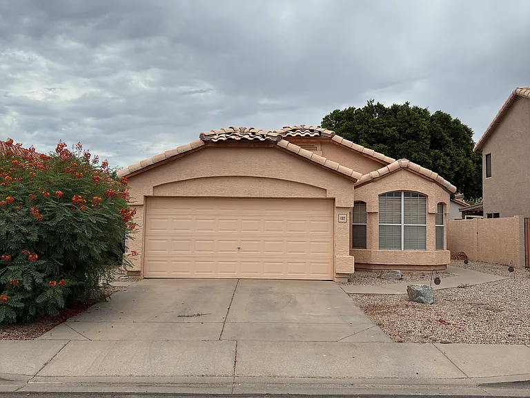 1182 W Sparrow Dr — Photo 1