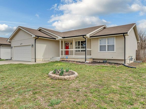 3rd image of 4312 SE Chisolm Rd