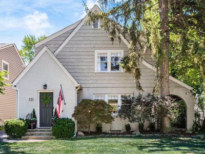 111 W Henderson Rd, Columbus, OH, 43214