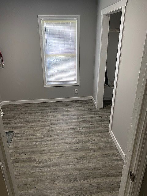 2nd image of 316 W Tanner Way