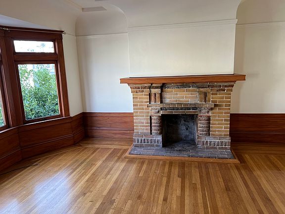 4th image of 681-683 16th Ave #681