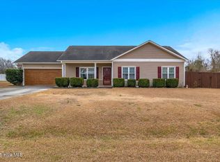 116 Hardin Dr, Maysville, NC 28555