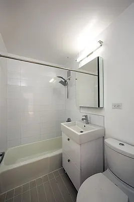 Rented by Silverstreet RE LLC | media 22