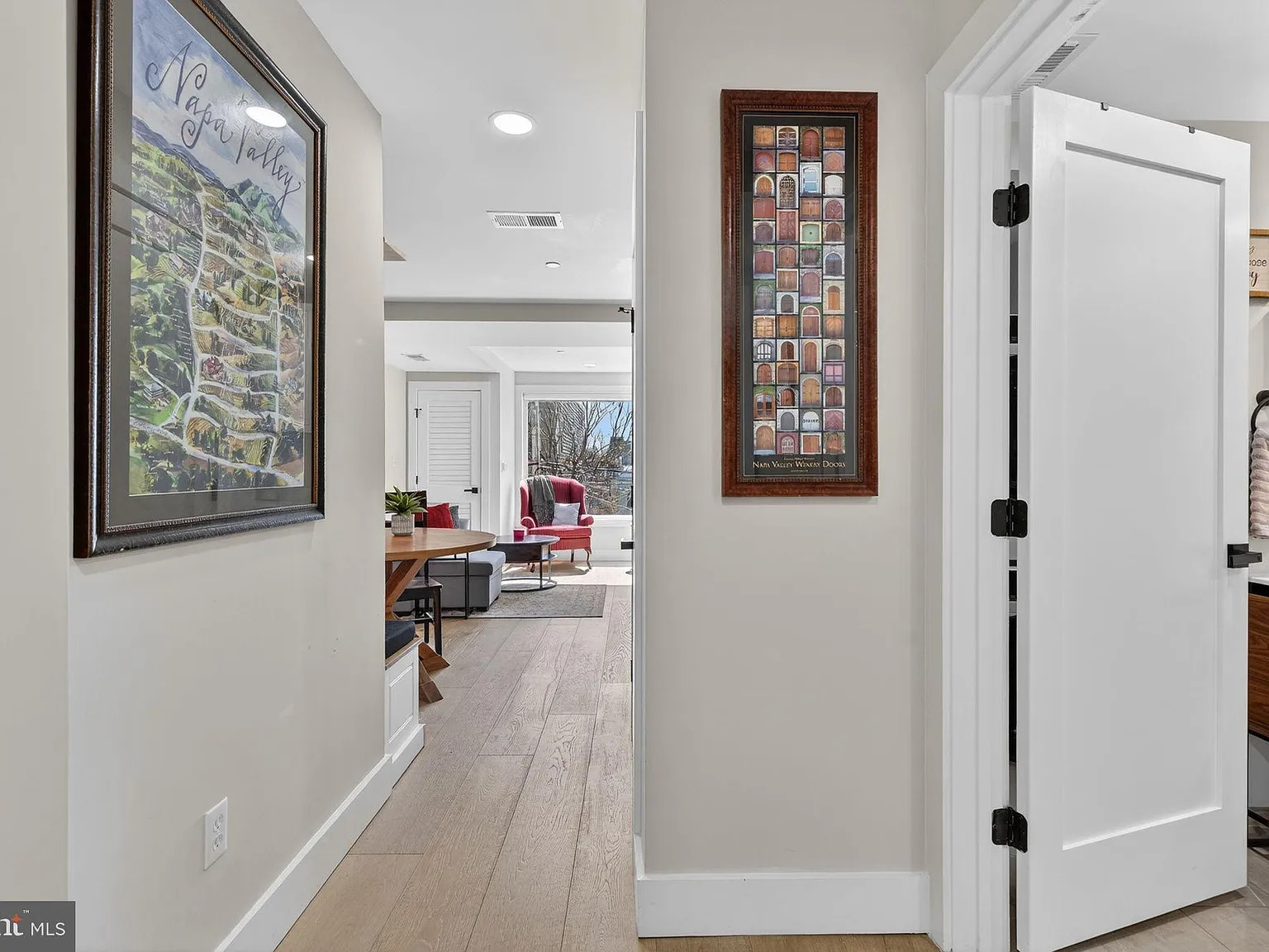 1 bed, 1.0 bath, 573 sqft, $2,600 — Photo 3