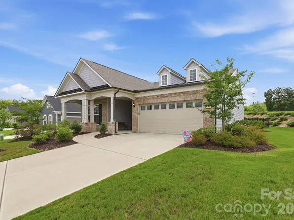 13704 Berkley Ave, Huntersville, NC 28078