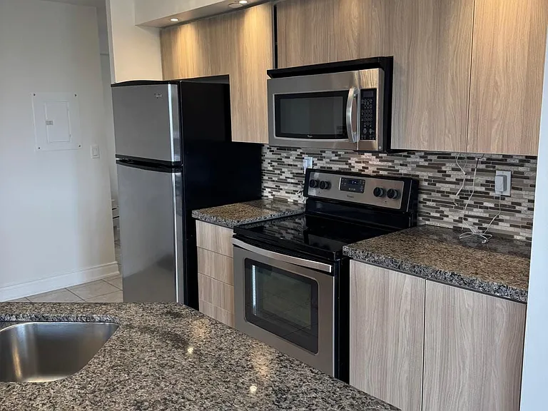 760 Sheppard Ave W #614 — Photo 10