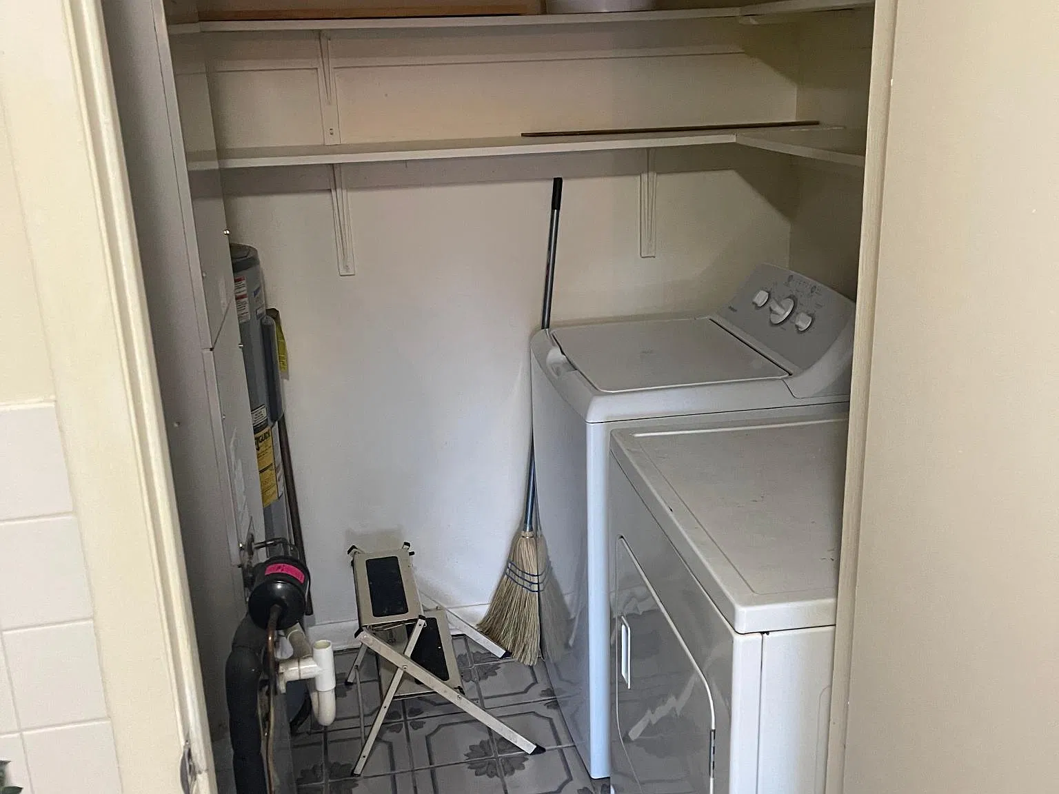 1604 Malibu Pl — Photo 4