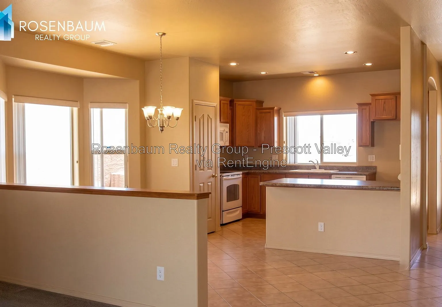 3 bed, 2.0 bath, 1596 sqft, $2,499 — Photo 3