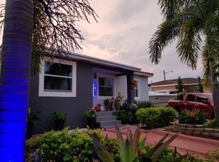 2011 NW 3rd St #2, Miami, FL 33125