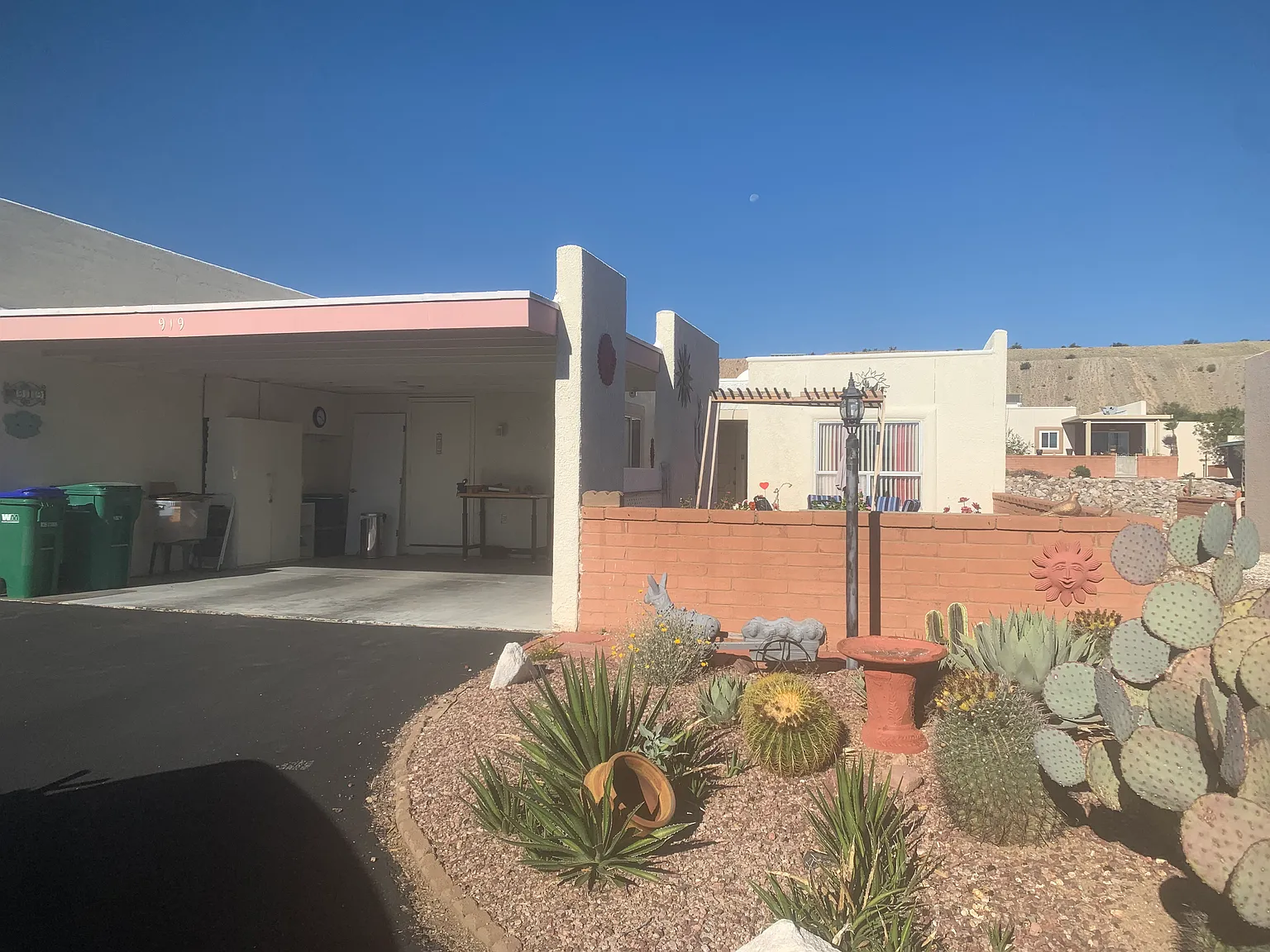 2 bed, 1236 sqft, $1,725 — Photo 2
