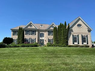 16845 Michelson Dr, Purcellville, VA 20132