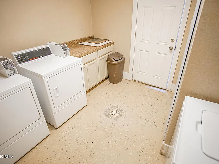 8604 Lawson St #3 — Photo 13