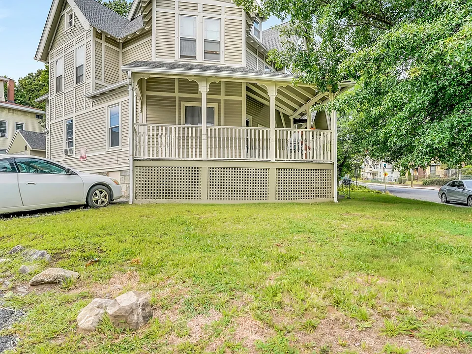 45 Pine St #5
