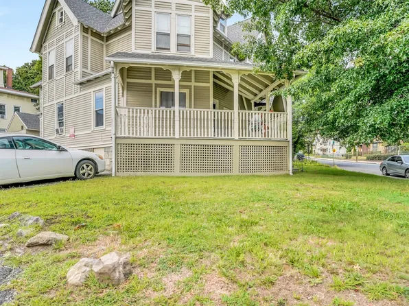 45 Pine St #5, Waterbury, CT 06710