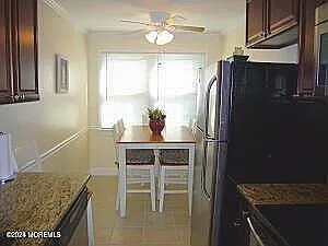 1201 Ocean Ave #106 — Photo 5