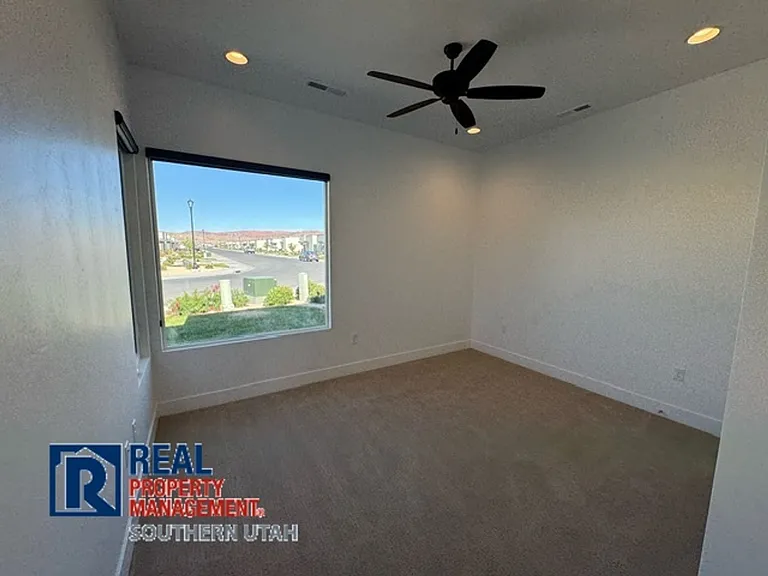 2806 E Church Oak Dr — Photo 11