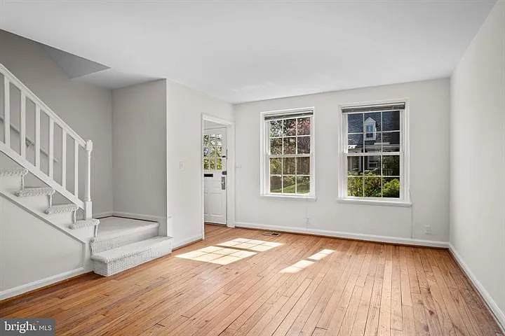 1 bed, 2.0 bath, 900 sqft, $2,800 — Photo 4