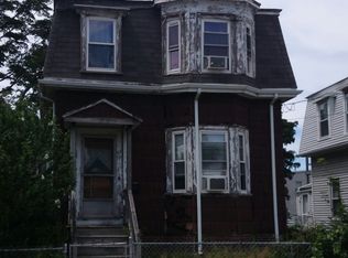 67 Clayton St, Dorchester, MA 02122