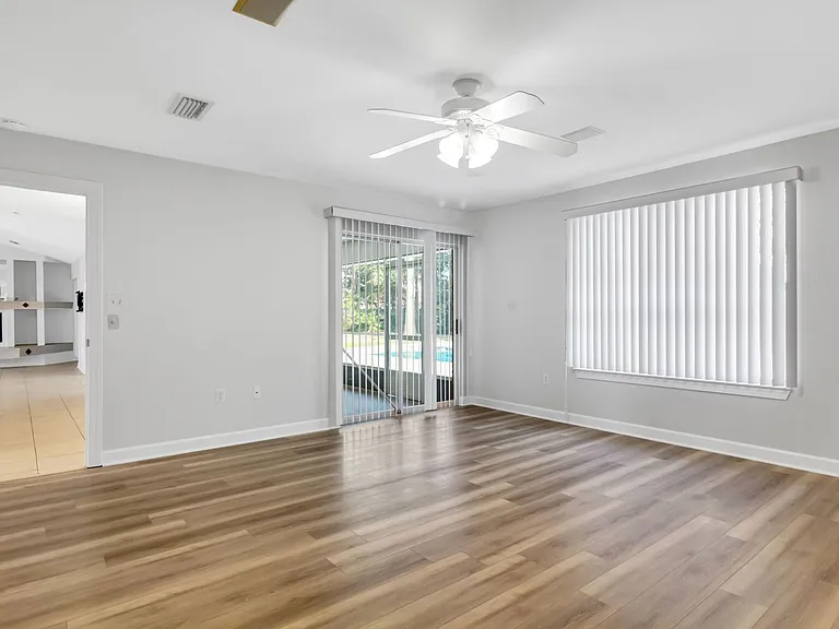 4429 Southminster Cir — Photo 40