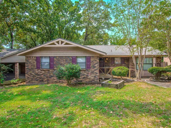 5601 Division St, N Little Rock, AR 72118