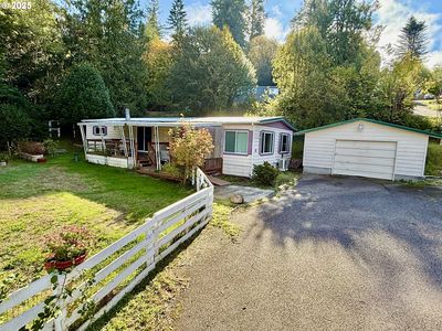 1938 Maryland Ave, Myrtle Pt, OR, 97458