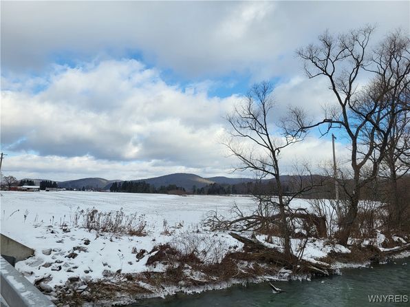 Martin Rd #7, Great Valley, NY 14741