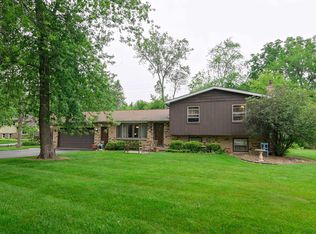 9688 W 16th St, Zion, IL