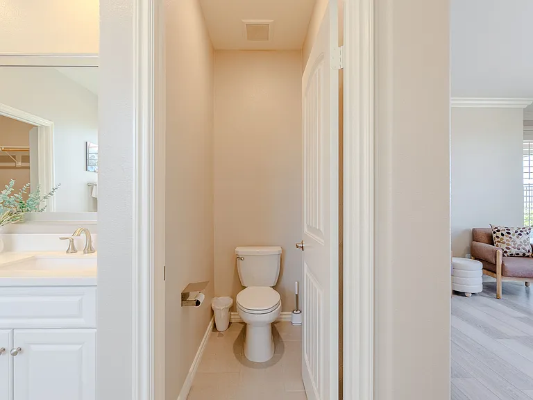33850 Flood St — Photo 34
