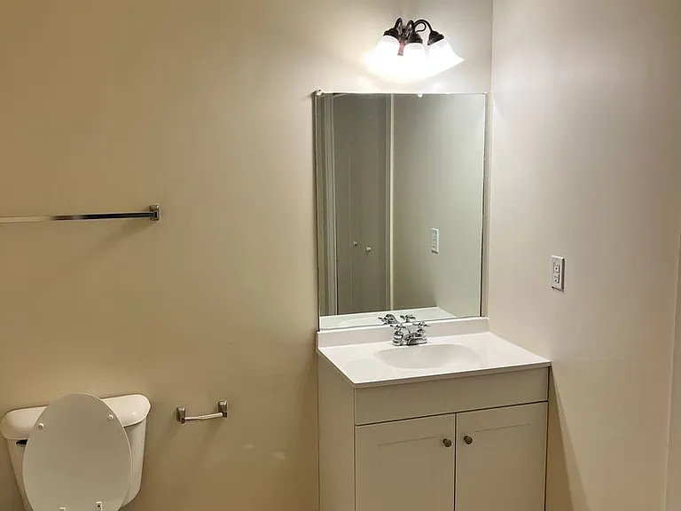 510 McIntire Rd — Photo 8