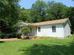 7045 W Illiana Dr, West Terre Haute, IN 47885