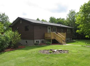 5215 E Eagle Lake Rd, Duluth, MN 55803